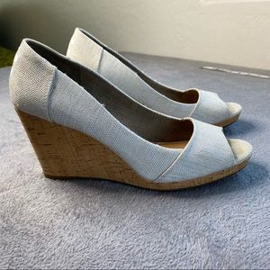 TOMS Women's Stella Peep-Toe Wedges | Natural Yarn Dye - Tan